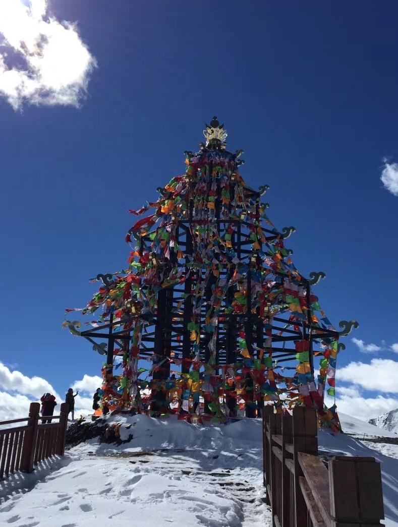 雪山之巔